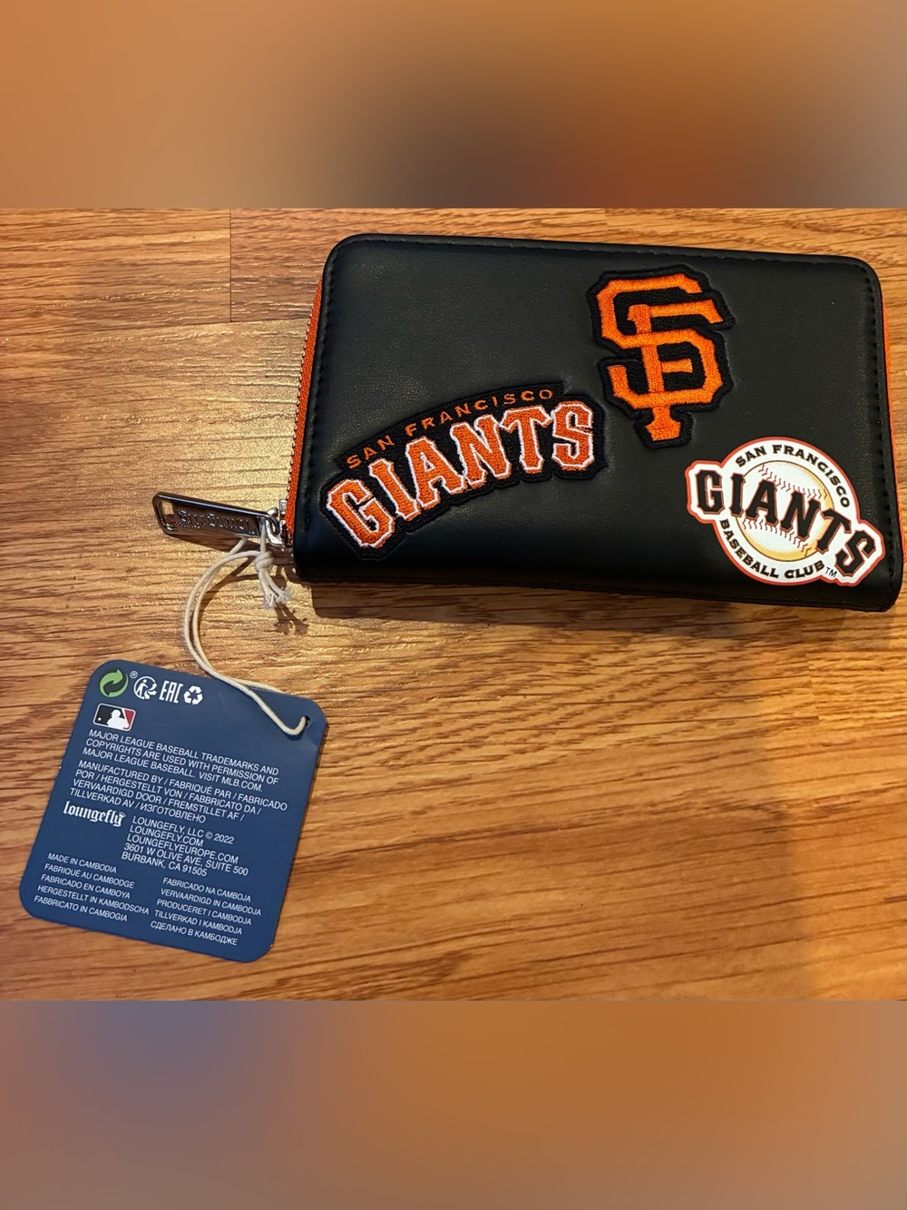 New Loungefly Giants Wallet